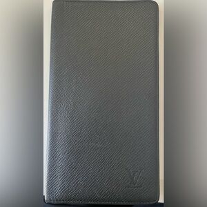 Like New Louis Vuitton Taiga Leather Long Card Holder Wallet